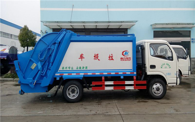 興城國五環(huán)衛(wèi)垃圾車 新款上市，打造綠色環(huán)保新標桿