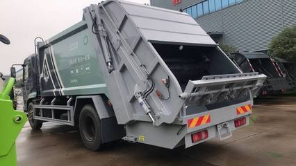 高效環(huán)保的城市衛(wèi)士 東風天錦12-14方壓縮垃圾車（國六）